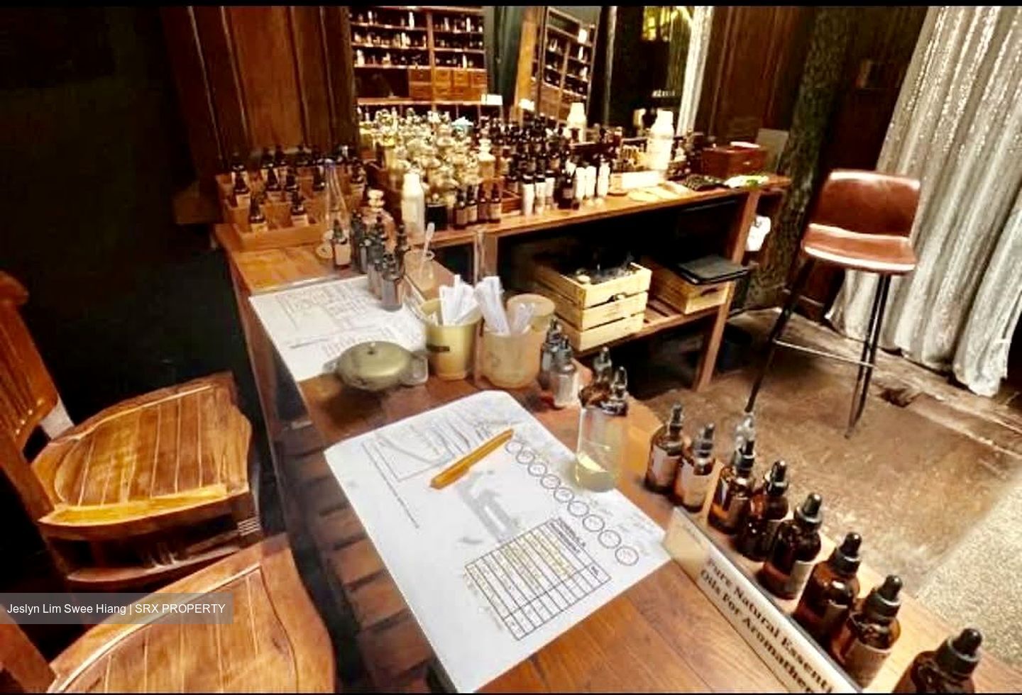 Telok Ayer Conservation Area (D1), Shop House #573562281